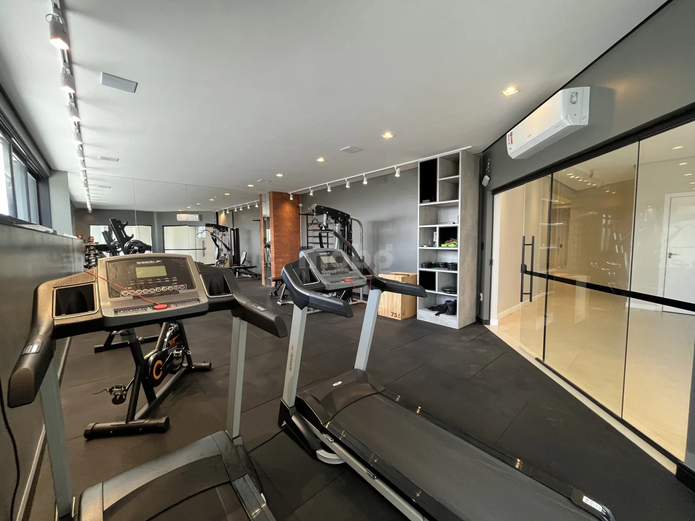 Apartamento para alugar com 3 quartos