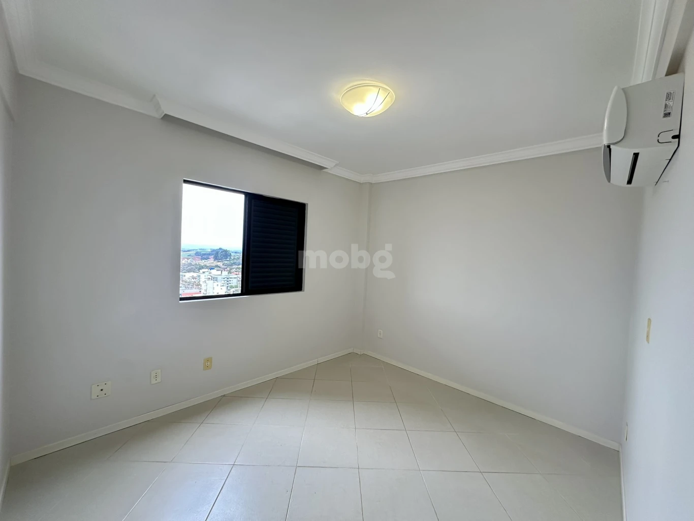 Apartamento para alugar com 3 quartos