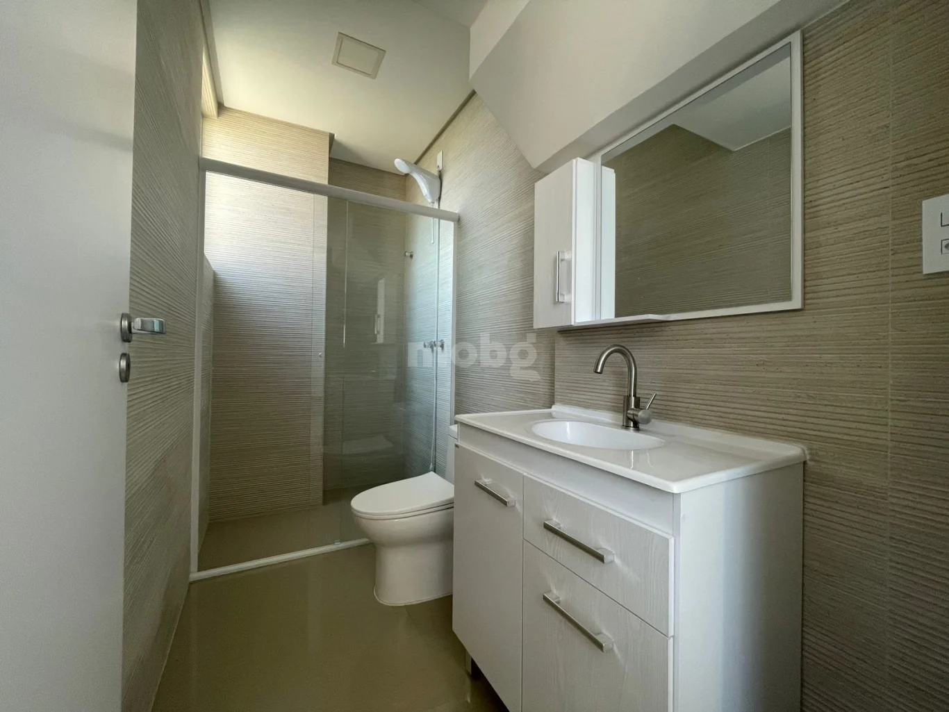 Apartamento para alugar com 3 quartos