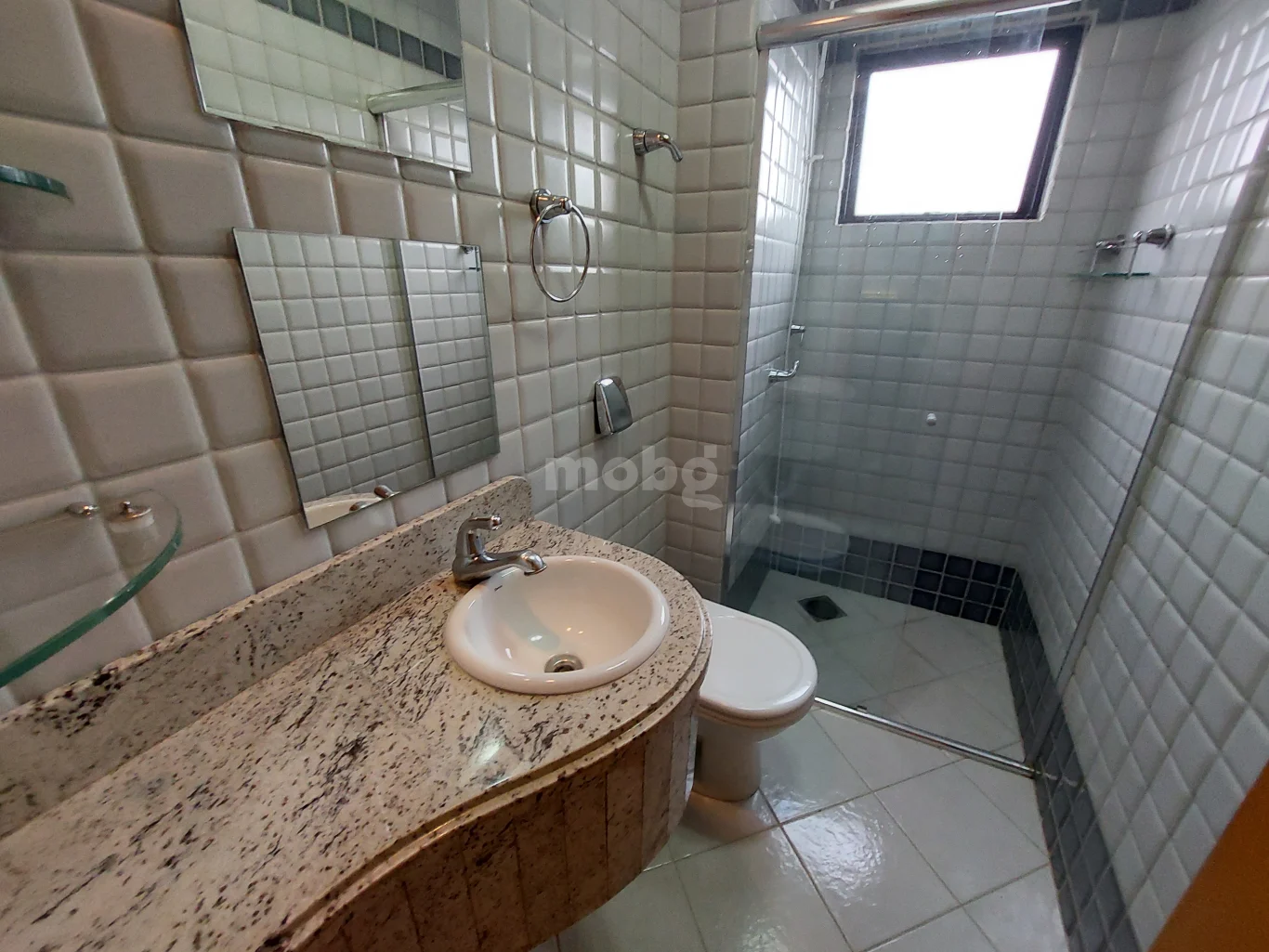 Apartamento para alugar com 3 quartos