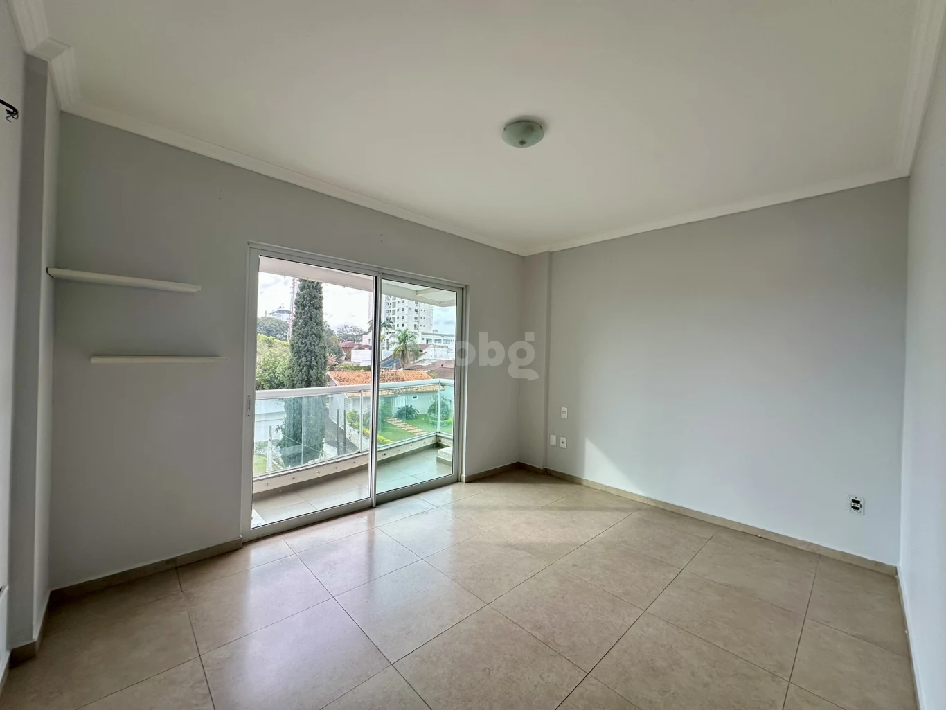 Apartamento para alugar com 3 quartos