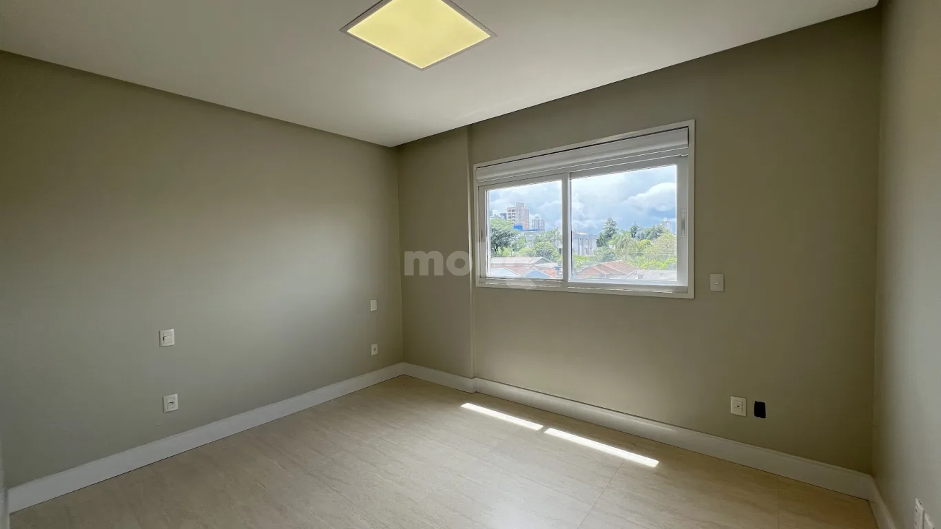 Apartamento para alugar com 3 quartos