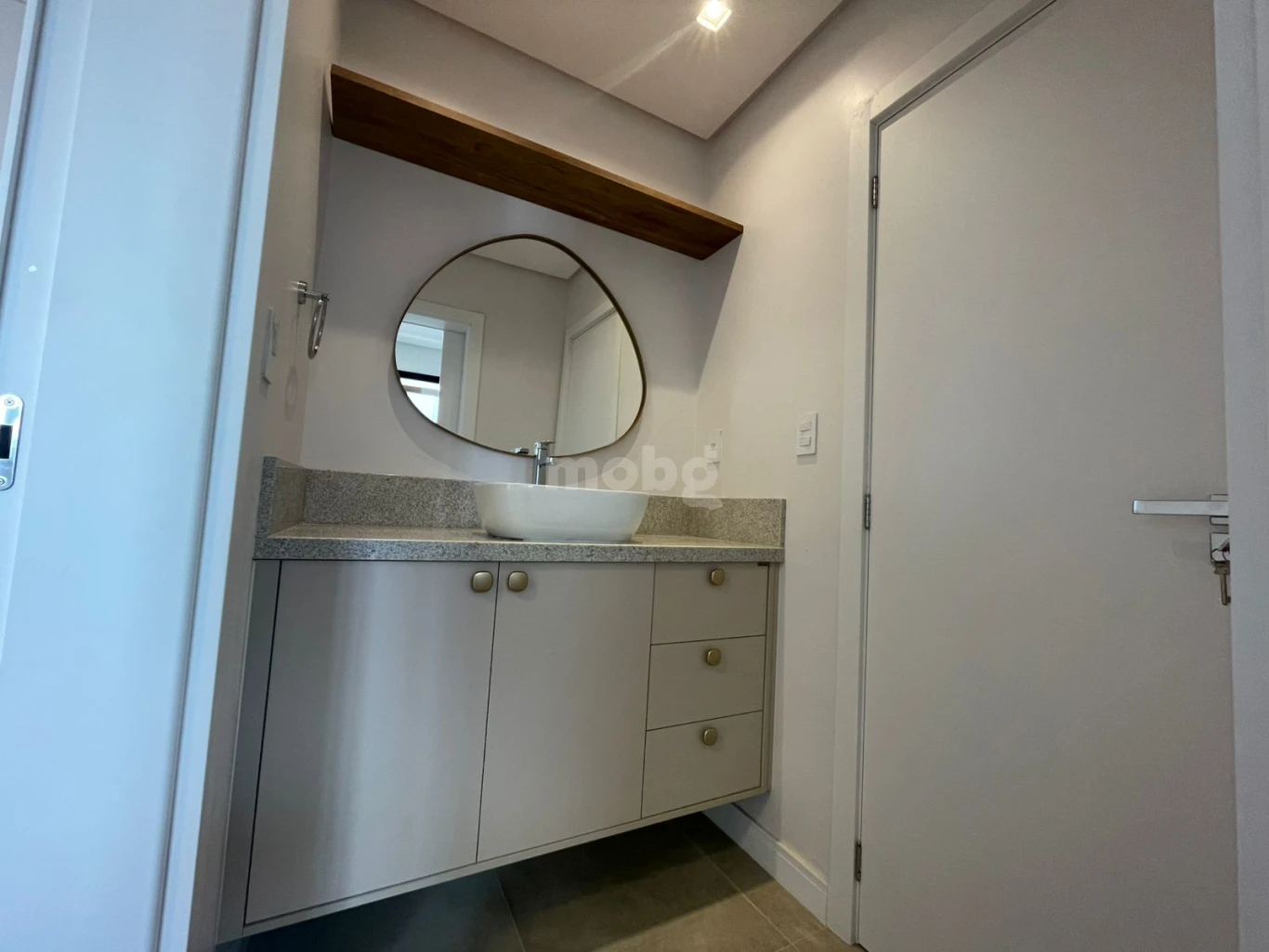 Apartamento para alugar com 3 quartos