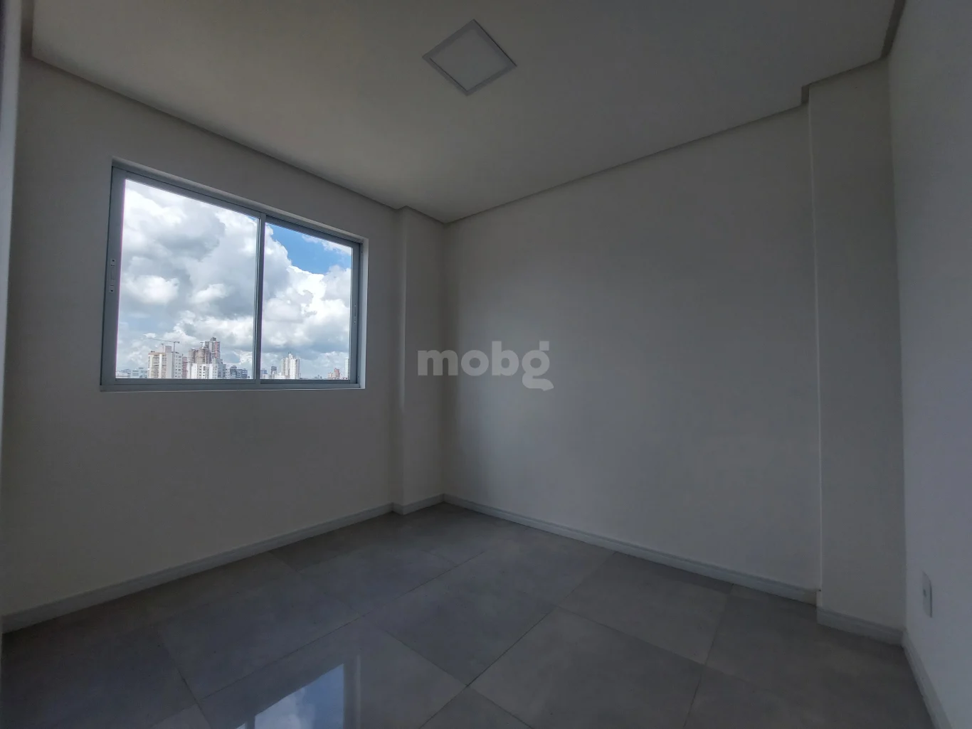 Apartamento para alugar com 2 quartos