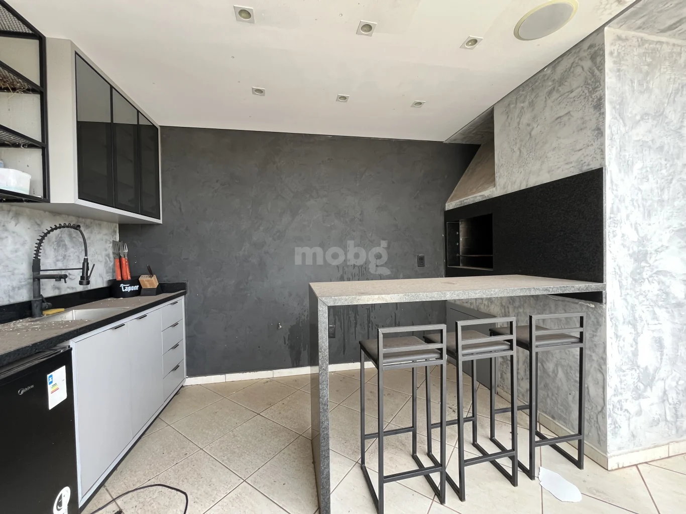 Apartamento para alugar com 3 quartos