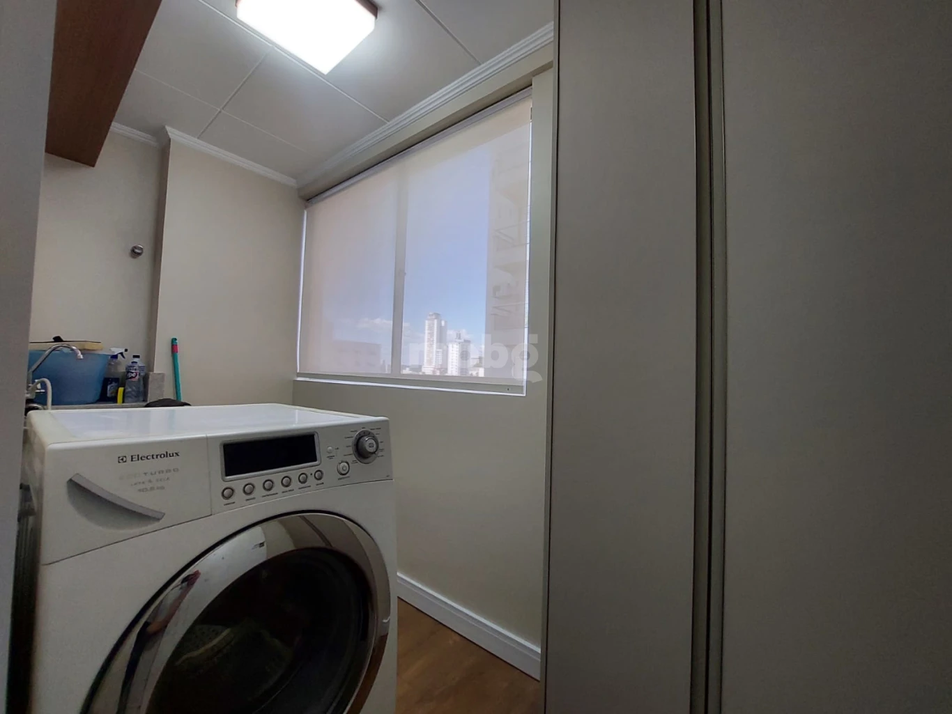 Apartamento para alugar com 1 quartos