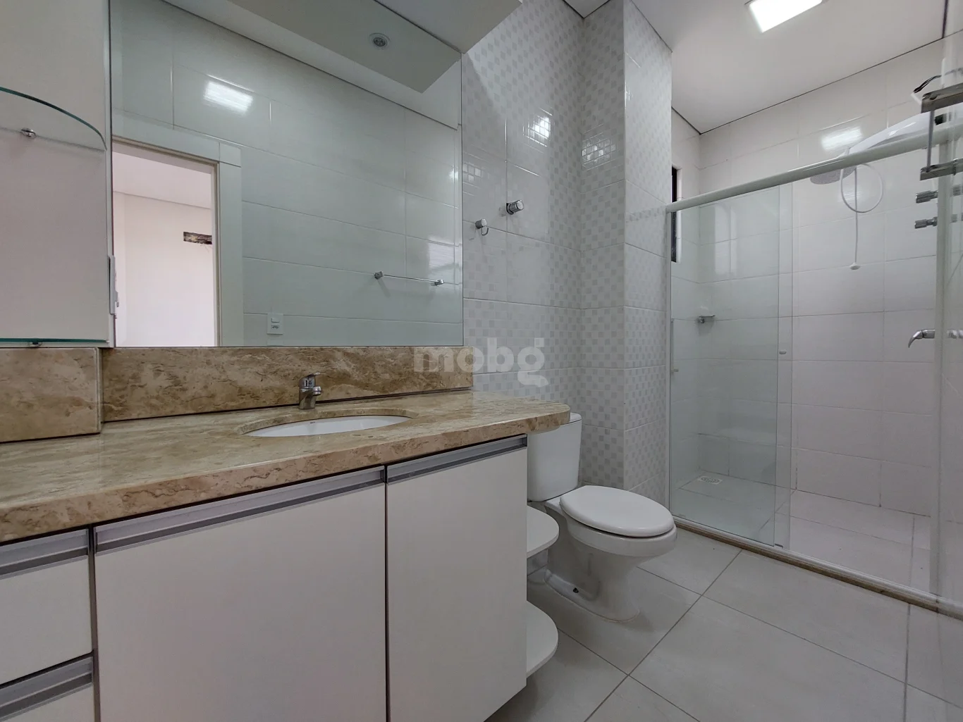 Apartamento para alugar com 3 quartos