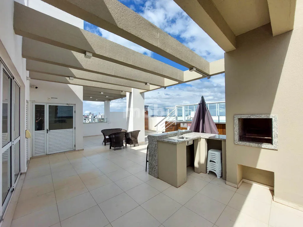 Apartamento para alugar com 3 quartos