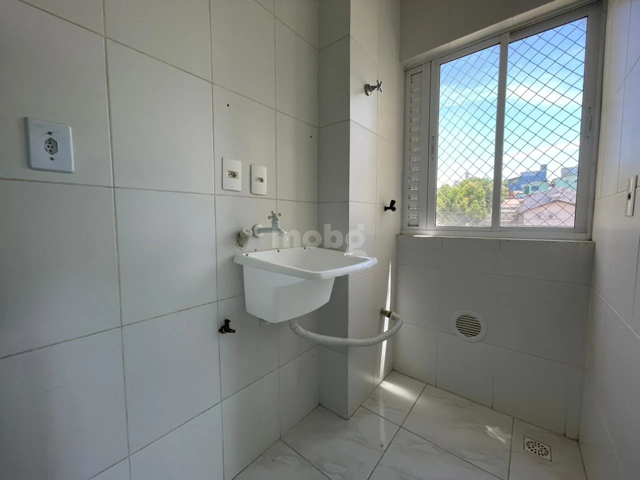 Apartamento para alugar com 2 quartos