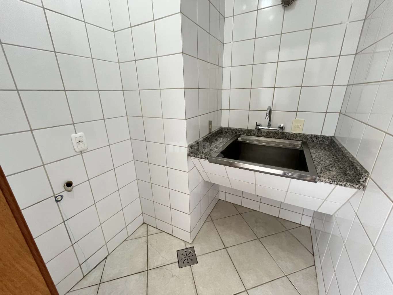 Apartamento para alugar com 3 quartos