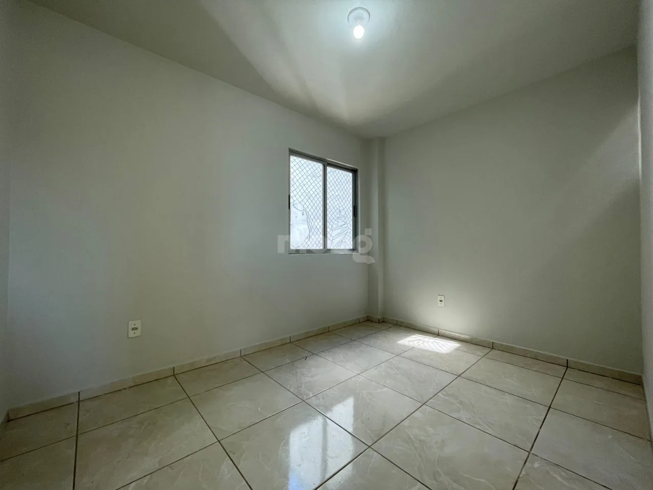 Apartamento para alugar com 2 quartos