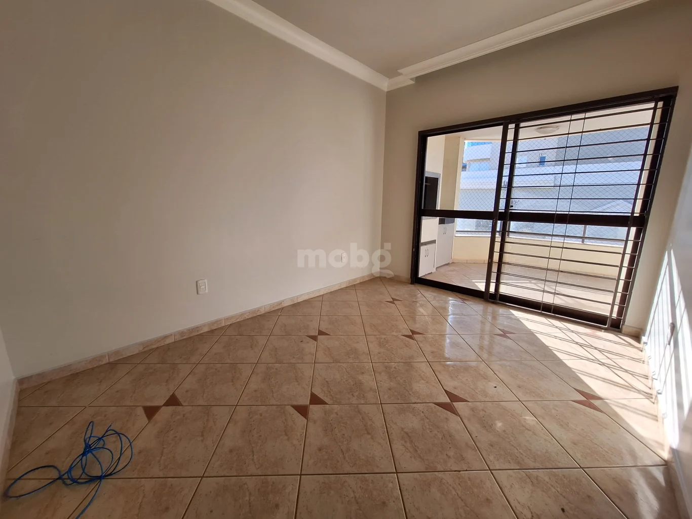 Apartamento para alugar com 4 quartos