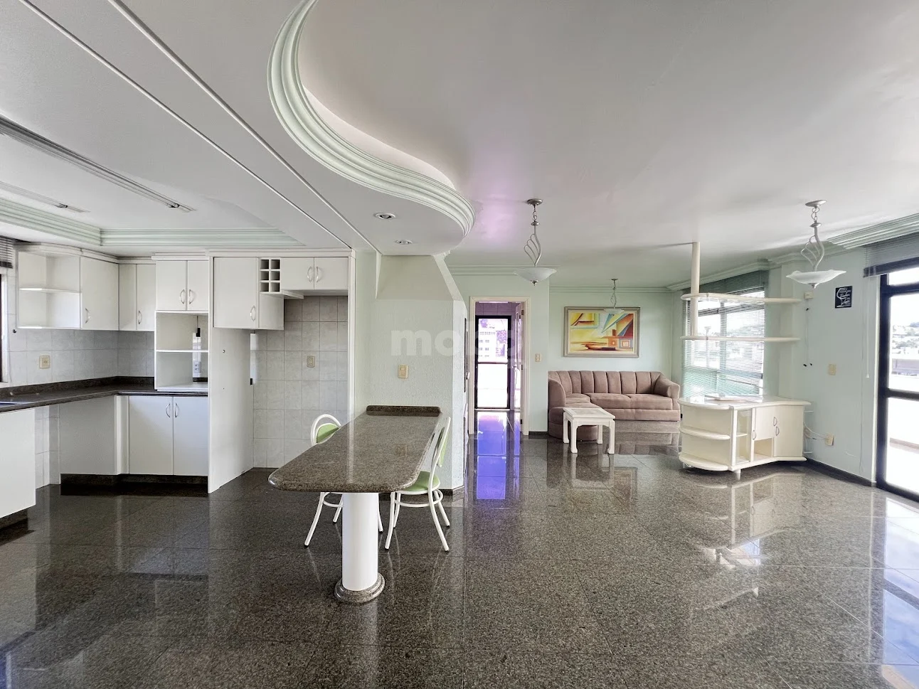 Apartamento para alugar com 4 quartos