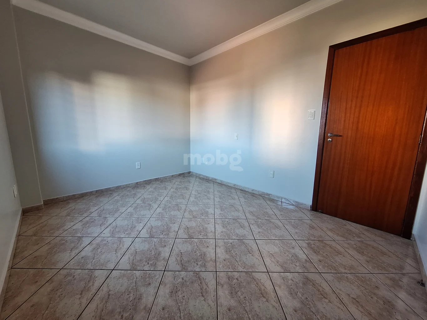 Apartamento para alugar com 4 quartos