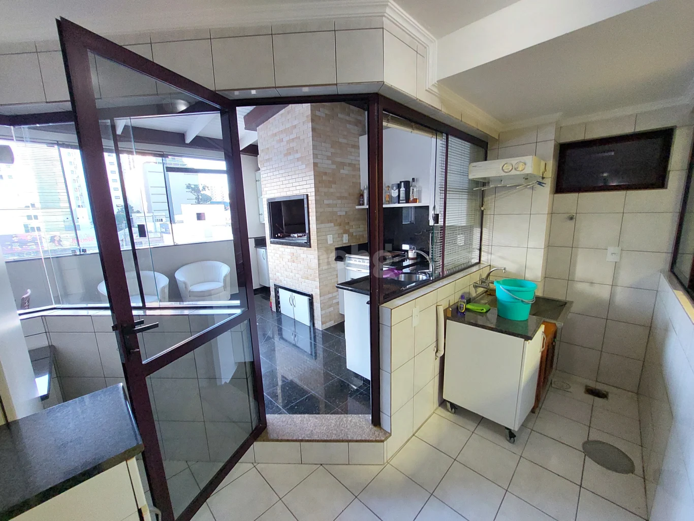 Apartamento para alugar com 3 quartos