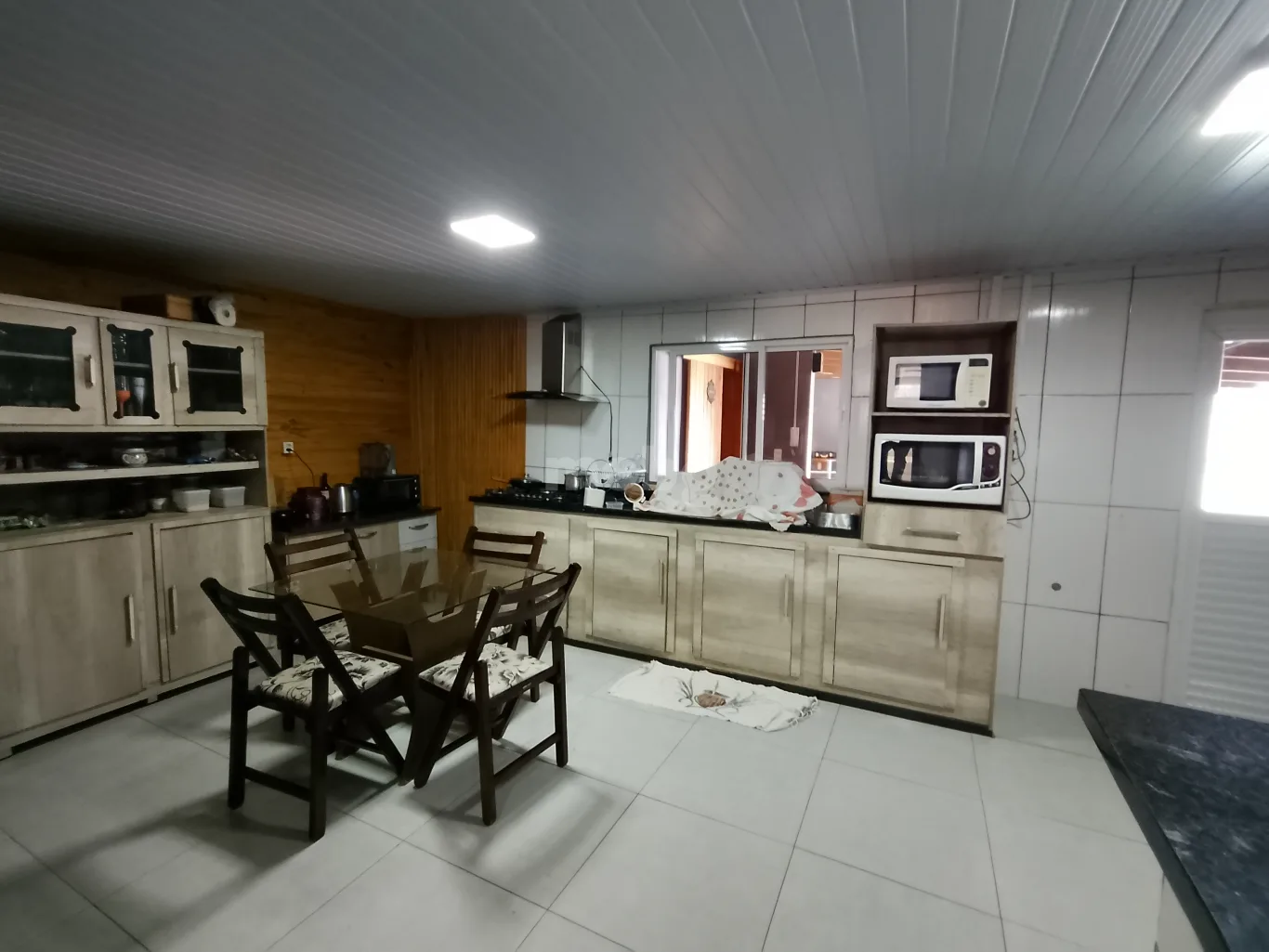 Casa para alugar com 4 quartos
