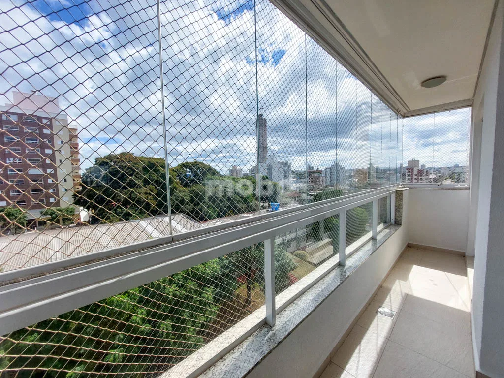 Apartamento para alugar com 3 quartos