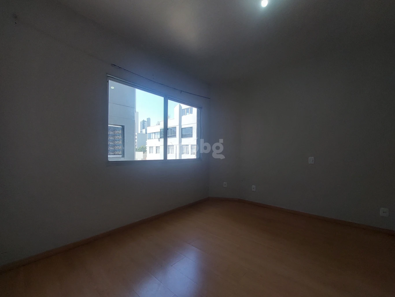Apartamento para alugar com 2 quartos