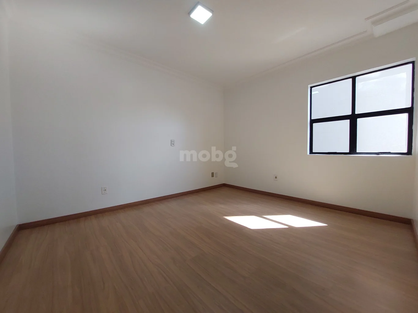 Apartamento para alugar com 2 quartos