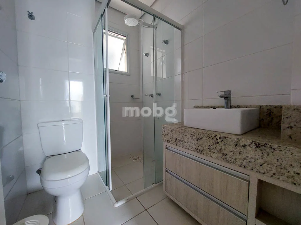 Apartamento para alugar com 2 quartos