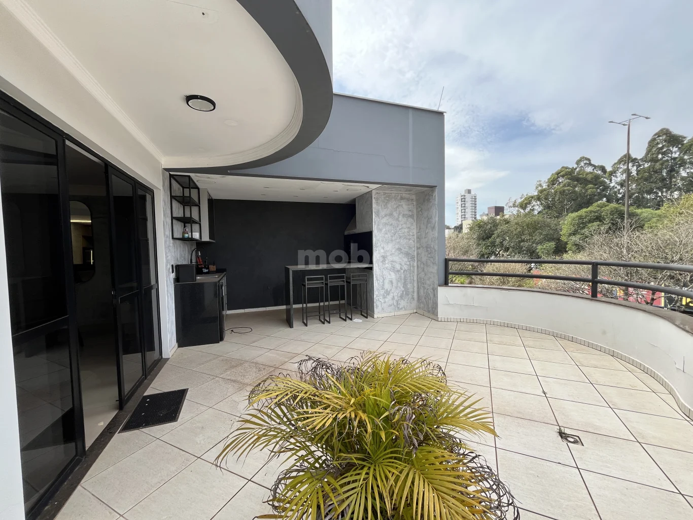 Apartamento para alugar com 3 quartos