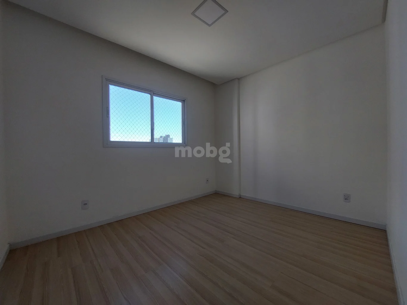 Apartamento para alugar com 3 quartos