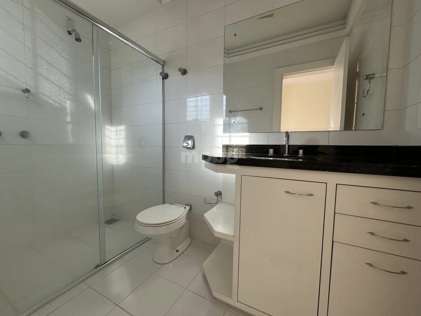 Apartamento para alugar com 4 quartos