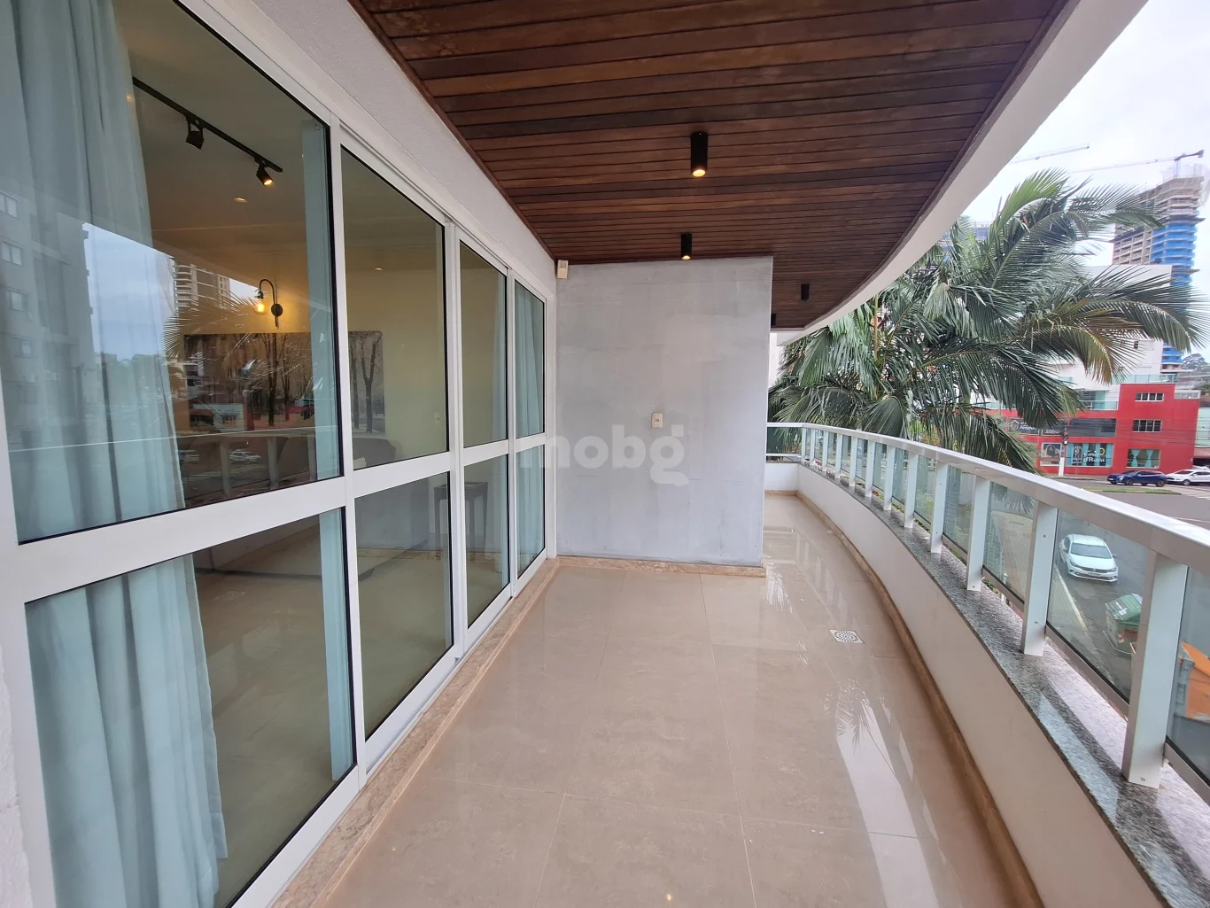 Apartamento para alugar com 3 quartos