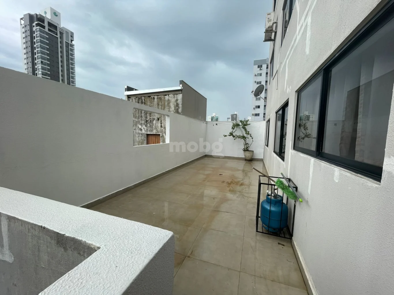 Apartamento para alugar com 3 quartos