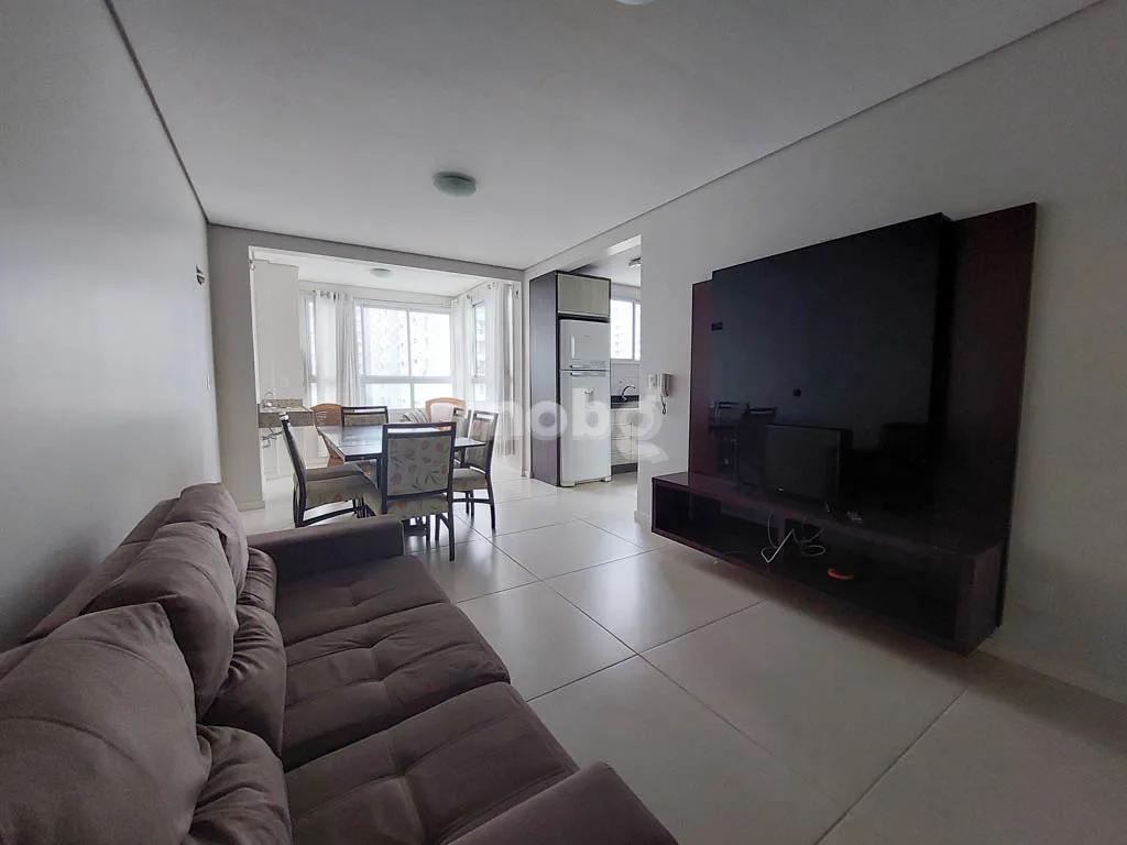 Apartamento para alugar com 2 quartos