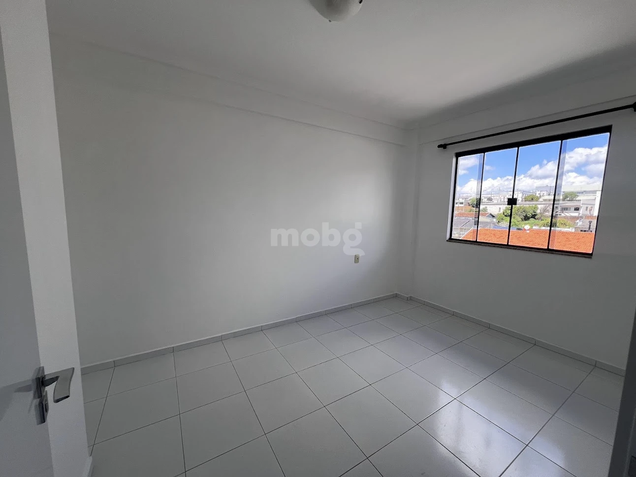 Apartamento para alugar com 3 quartos