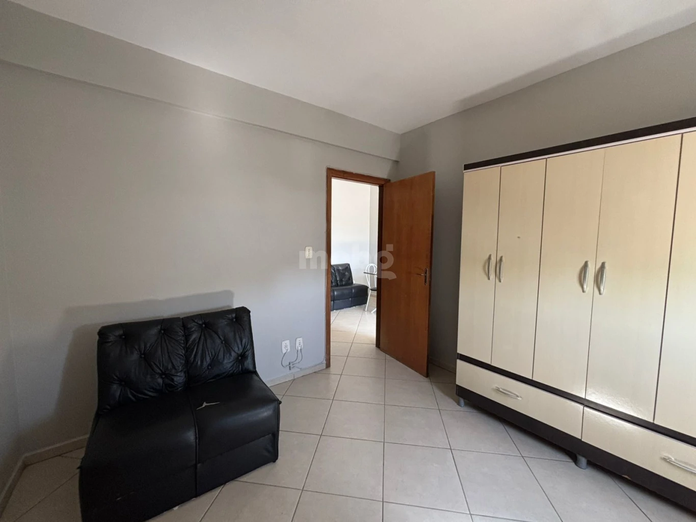 Apartamento para alugar com 1 quartos