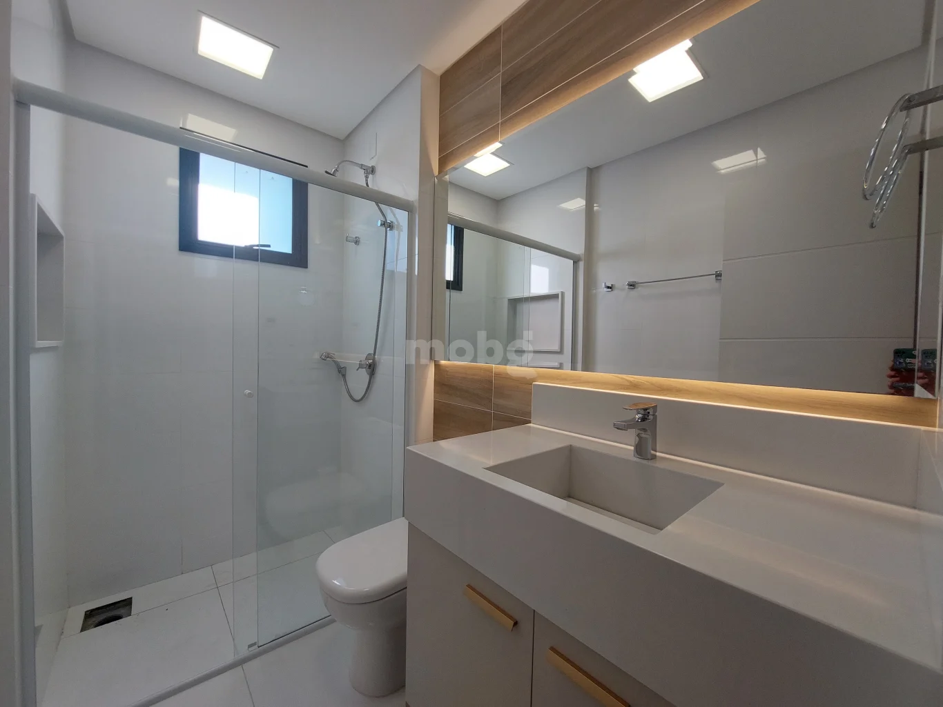 Apartamento para alugar com 3 quartos